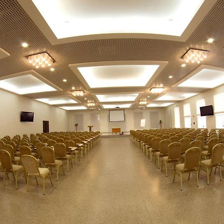 Отель Conference Hall Irpin' Экстерьер фото