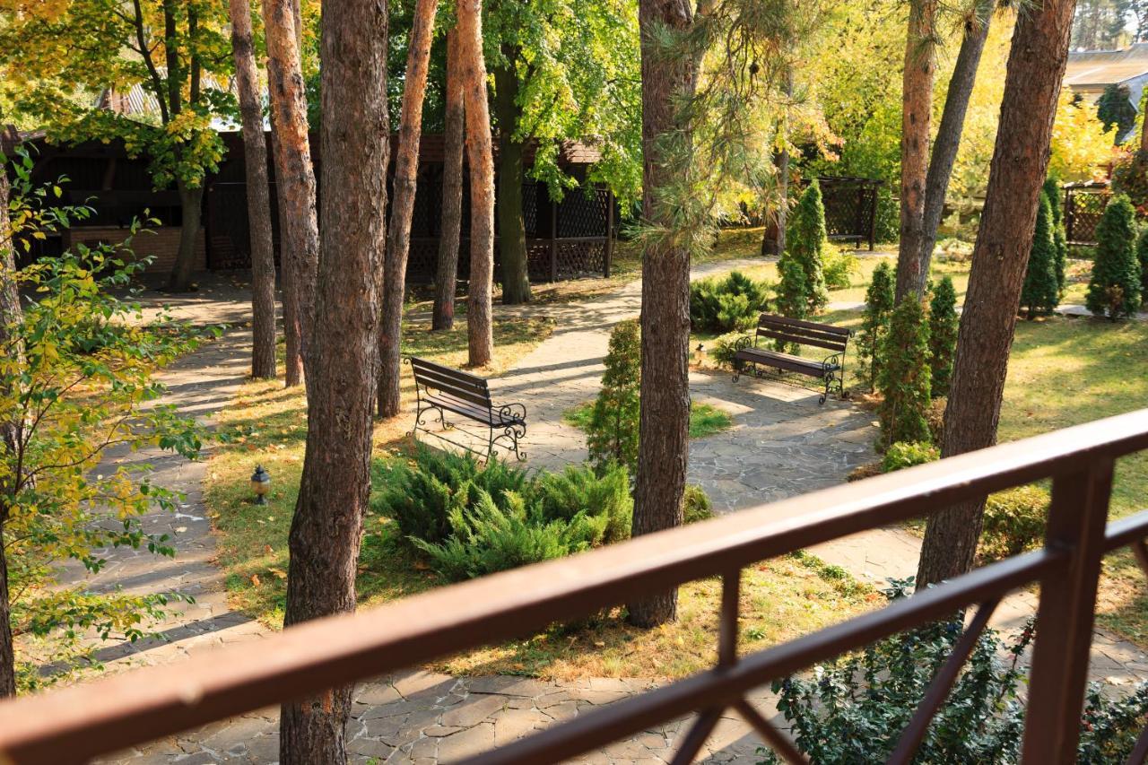 Отель Conference Hall Irpin' Экстерьер фото