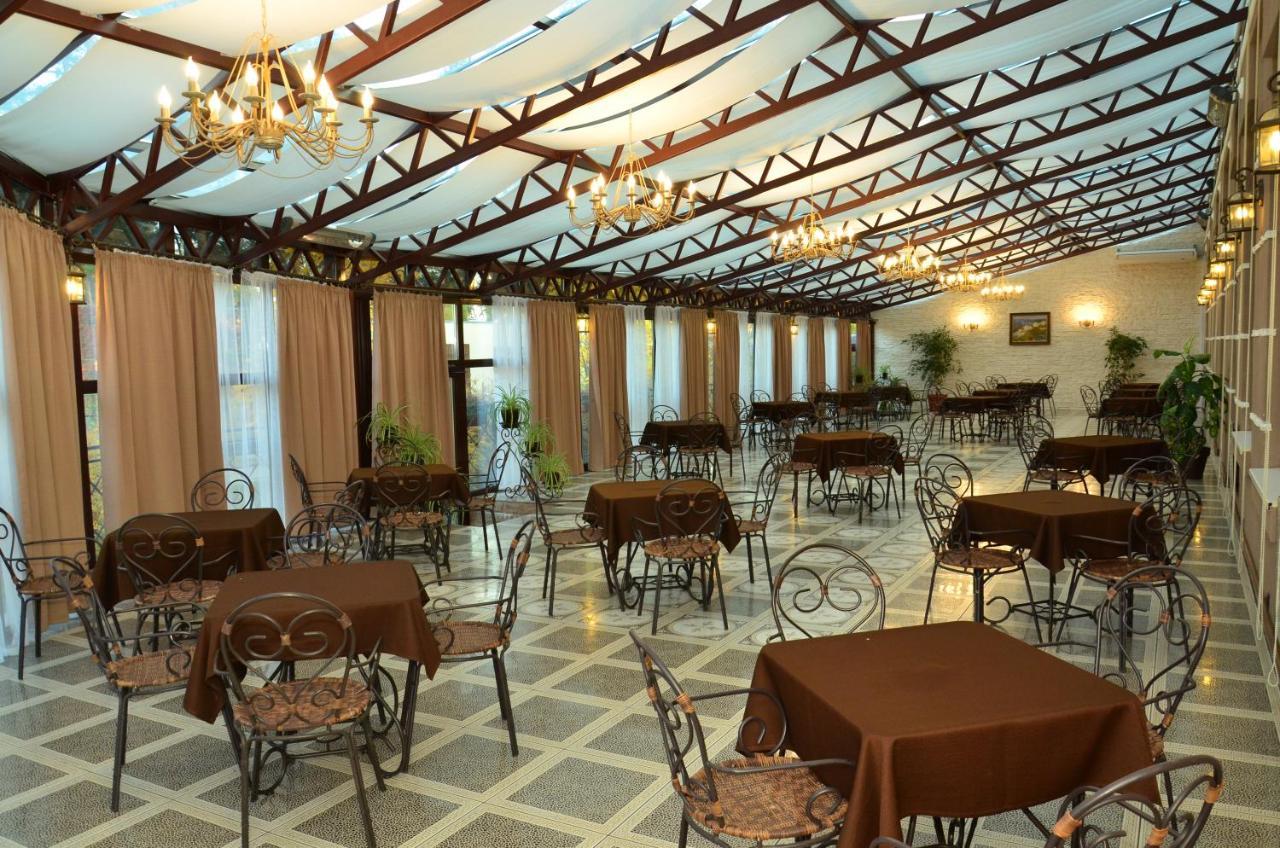 Отель Conference Hall Irpin' Экстерьер фото