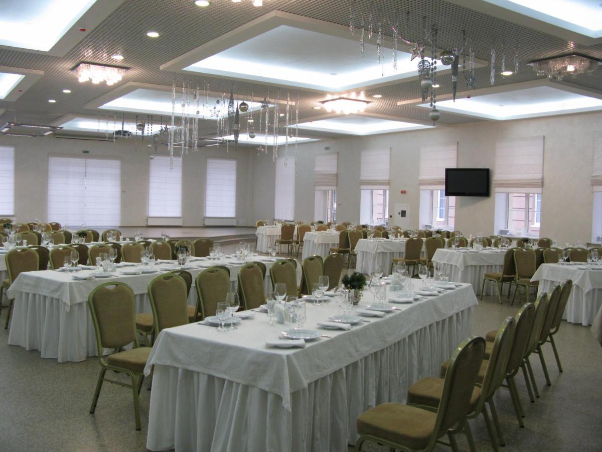 Отель Conference Hall Irpin' Экстерьер фото